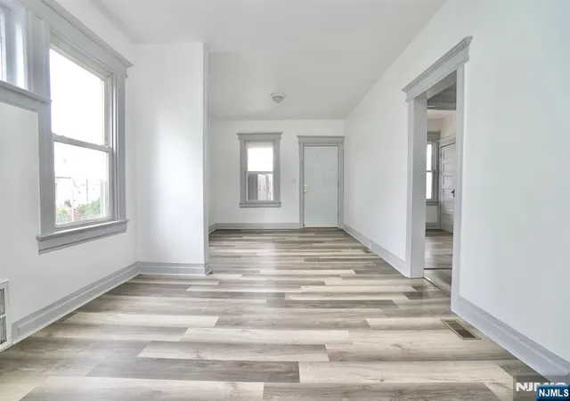 4th image of 240-242 Sunset Ave, Newark, NJ 07106 | MLS# 26019857