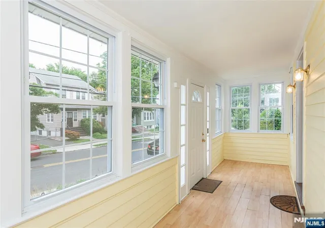 3rd image of 85 Jacoby St, Maplewood, NJ 07040 | MLS# 26019875