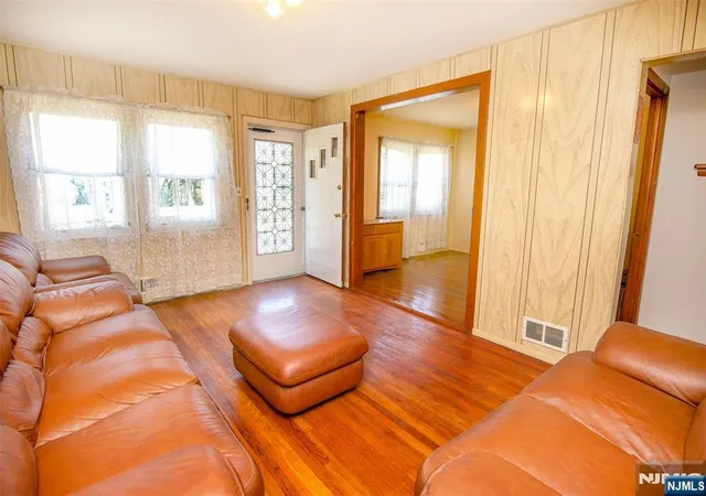 Homes for sale in Dumont, NJ | 53 Sunnyside Ave, Dumont, NJ 07628 | MLS# 26019931