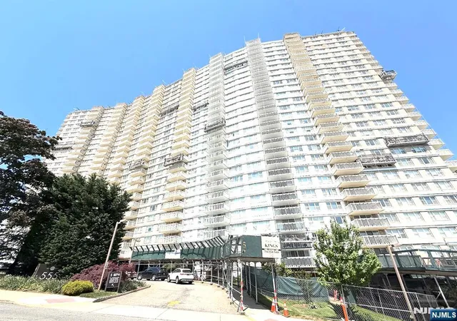 2nd image of 555 North Ave #7K, Fort Lee, NJ 07024 | MLS# 26019938