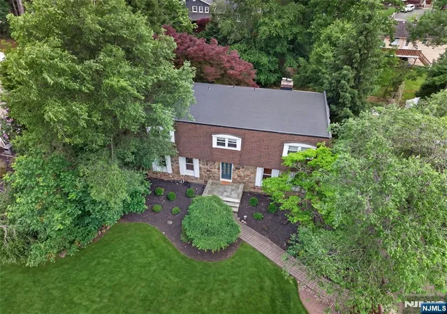Homes for sale in River Vale, NJ | 559 Wayne Dr, River Vale, NJ 07675 | MLS# 26019949