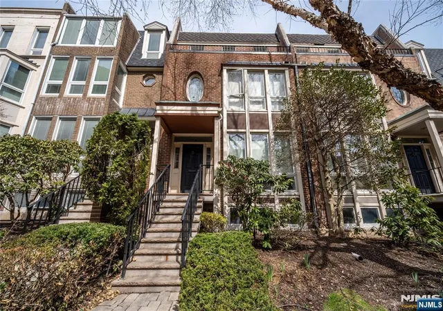 1st image of 130 Kensington Dr, Fort Lee, NJ 07024 | MLS# 26020004