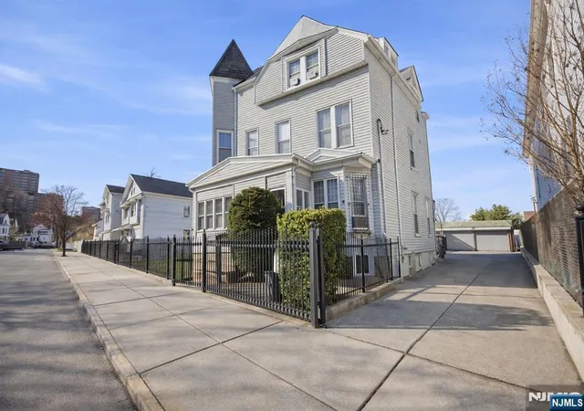 2nd image of 13 15 May St, Newark, NJ 07104 | MLS# 26020027