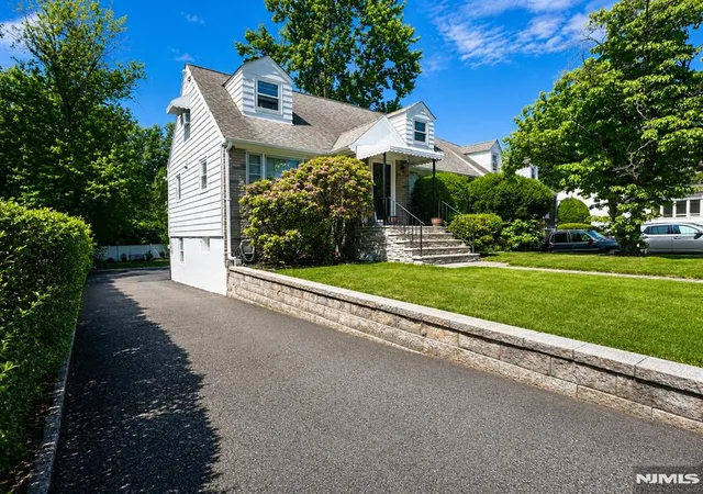 Homes for sale in West Orange, NJ | 176 Mount Pleasant Ave, West Orange, NJ 07052 | MLS# 26020038