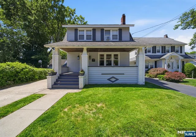 Homes for sale in Hawthorne, NJ | 374 Diamond Bridge Ave, Hawthorne, NJ 07506 | MLS# 26020097