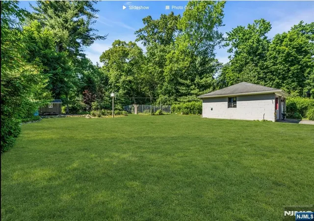Homes for sale in Wyckoff, NJ | 210 Franklin Ave, Wyckoff, NJ 07481 | MLS# 26020111