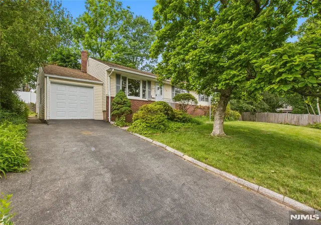 3rd image of 138 Wortendyke Ave, Emerson, NJ 07630 | MLS# 26020178