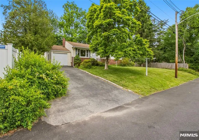 5th image of 138 Wortendyke Ave, Emerson, NJ 07630 | MLS# 26020178