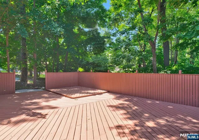 Photo 4 of Single family home for sale at 27 Shady Ter, Wayne, NJ 07470 | MLS# 26020183 | Listing updated on 2026-10-04