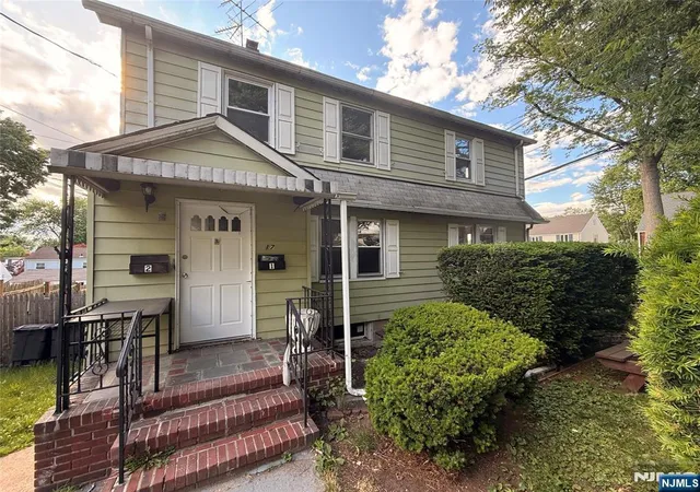 Photo 1 of Sale Pending at 17 Westview Ter, Teaneck, NJ 07666 | MLS# 26020218 | Listing updated on 2026-09-01