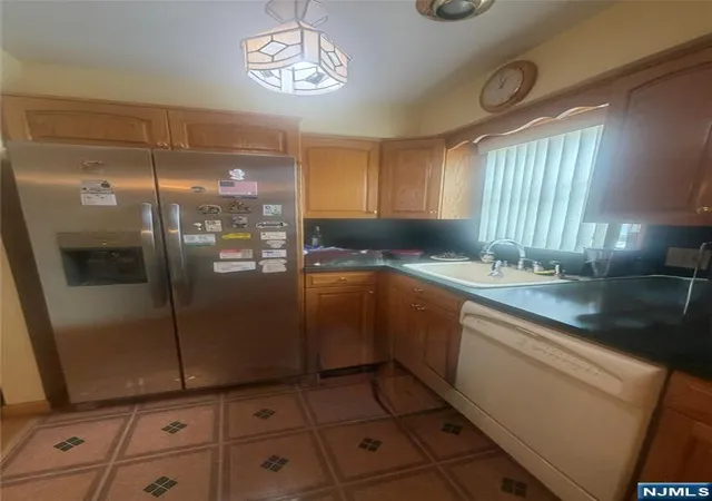 4th image of 72 Morrell Pl, Garfield, NJ 07026 | MLS# 26020226