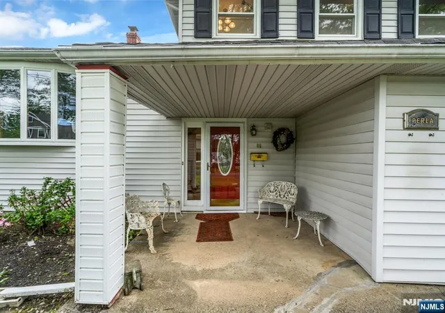 Homes for sale in Fanwood, NJ | 86 Portland Ave, Fanwood, NJ 07023 | MLS# 26020238