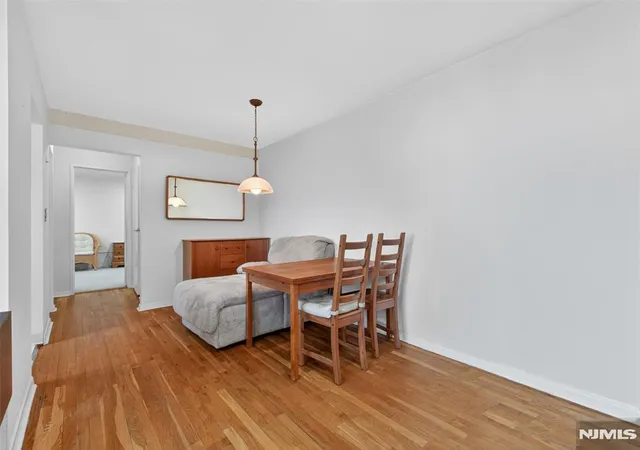5th image of 34 Knox Ter #1A, Wayne, NJ 07470 | MLS# 26020273