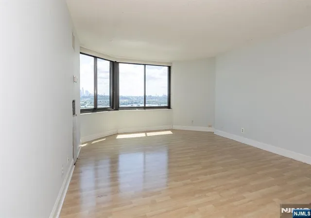 Homes for sale in Secaucus, NJ | 2105 Harmon Cove Tower, Secaucus, NJ 07094 | MLS# 26020301