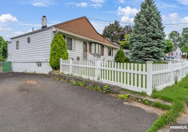 Homes for sale in Saddle Brook, NJ | 301 Boulevard, Saddle Brook, NJ 07663 | MLS# 26020310