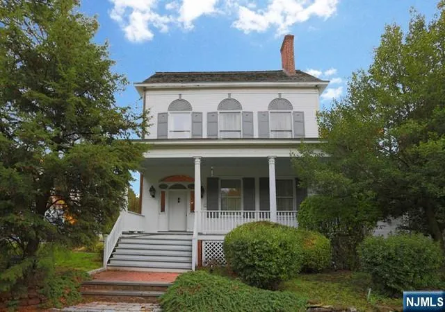 Photo 2 of Single family home for sale at 218 Paramus Rd, Paramus, NJ 07652 | MLS# 26020312 | Listing updated on 2026-08-24