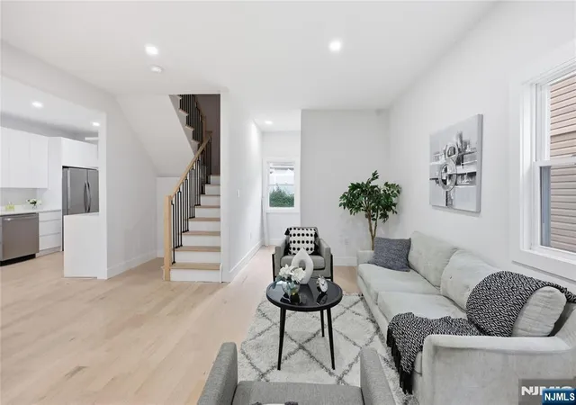 3rd image of 222 30Th St, Paterson, NJ 07514 | MLS# 26020370