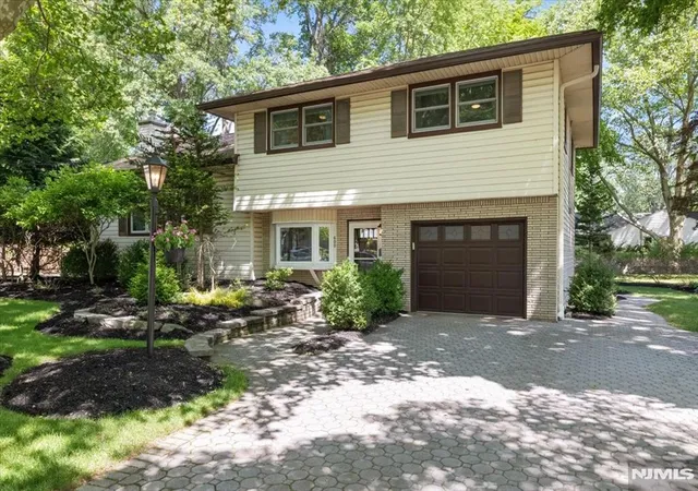 Homes for sale in River Vale, NJ | 600 Sloat Pl, River Vale, NJ 07675 | MLS# 26020414