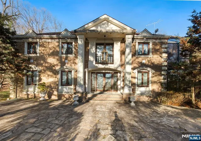Homes for sale in Saddle River, NJ | 12 E Saddle River Rd, Saddle River, NJ 07458 | MLS# 26020463