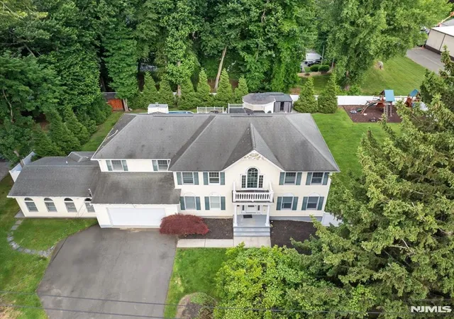 Homes for sale in Closter, NJ | 207 Herbert Ave, Closter, NJ 07624 | MLS# 26020551