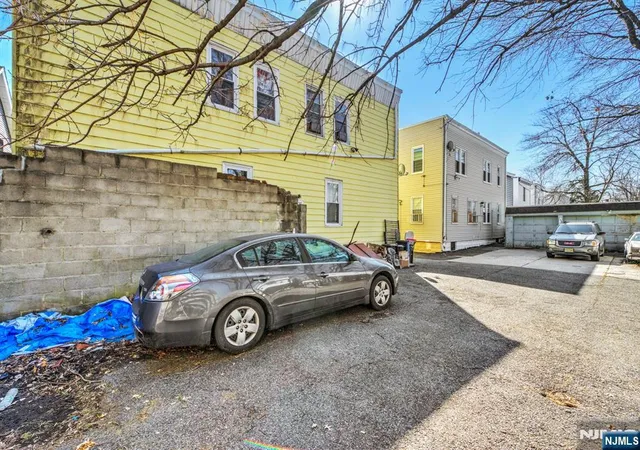 5th image of 67-91 Stockman Pl, Irvington, NJ 07111 | MLS# 26020617