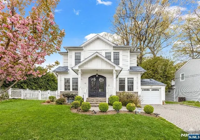 Homes for sale in Cresskill, NJ | 61 Roosevelt St, Cresskill, NJ 07626 | MLS# 26020621