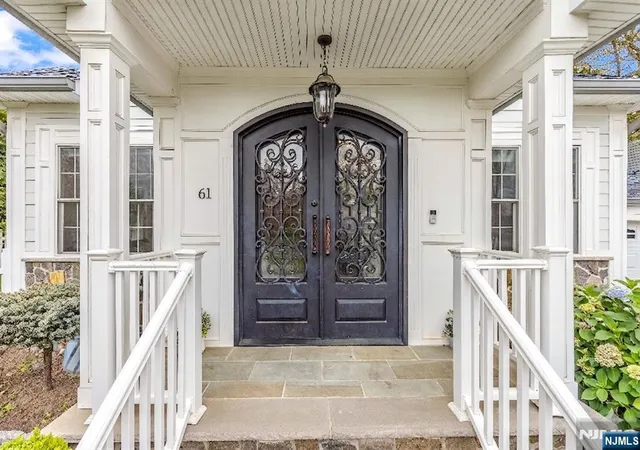 Homes for sale in Cresskill, NJ | 61 Roosevelt St, Cresskill, NJ 07626 | MLS# 26020621