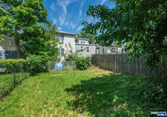20th image of 145 Alexander St, Newark, NJ 07106 | MLS# 26020659