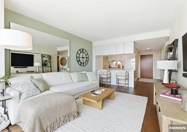 Photo 4 of Condo for sale at 99 Hudson St #2309, Jersey City, NJ 07302 | MLS# 26020705 | Listing updated on 2026-06-20