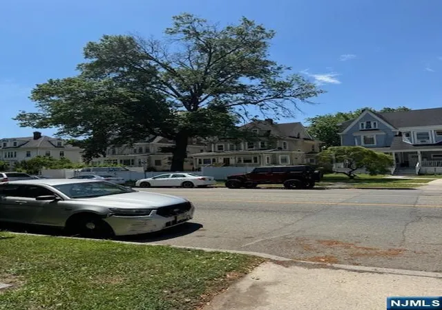 5th image of 600 Park Ave, East Orange, NJ 07017 | MLS# 26020711