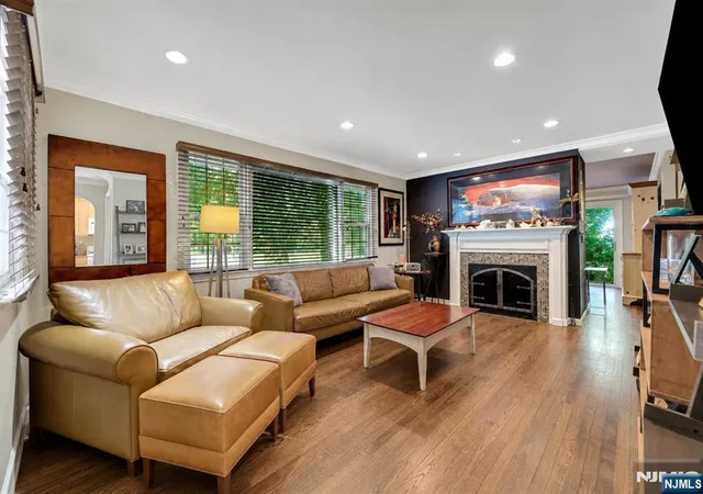 5th image of 19 Harsen Rd, Tenafly, NJ 07670 | MLS# 26020737