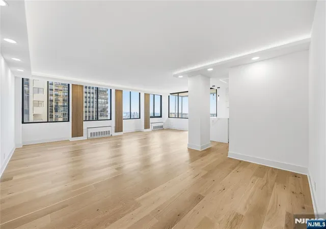 Homes for sale in Cliffside Park, NJ | 300 Winston #2617, Cliffside Park, NJ 07010 | MLS# 26020780