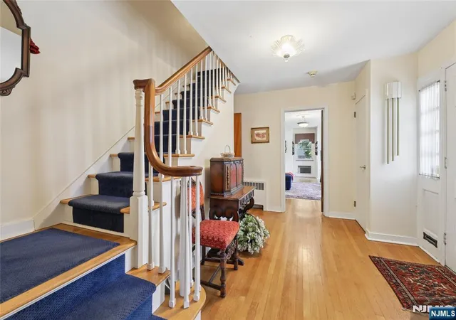 3rd image of 1 S Park Dr, Tenafly, NJ 07670 | MLS# 26020784