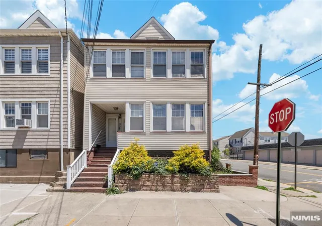 Homes for sale in Kearny, NJ | 105 Bergen Ave, Kearny, NJ 07032 | MLS# 26020793