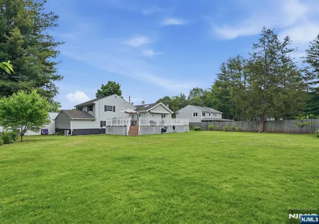 Homes for sale in Closter, NJ | 92 Blanch Ave, Closter, NJ 07624 | MLS# 26020849