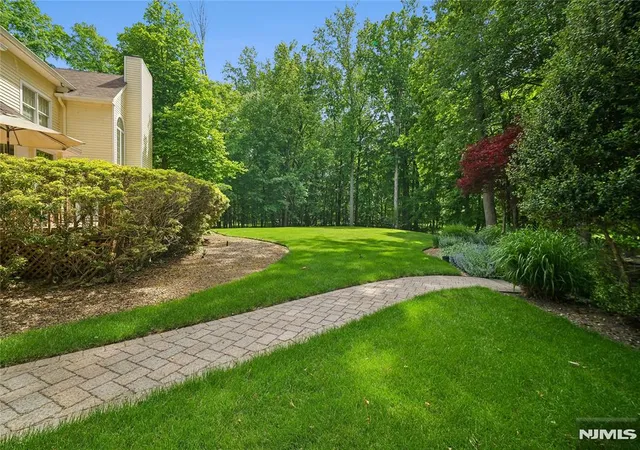 Homes for sale in Upper Saddle River, NJ | 519 E Saddle River Rd, Upper Saddle River, NJ 07458 | MLS# 26020888
