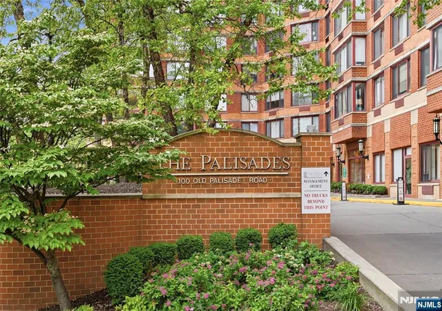 Homes for sale in Fort Lee, NJ | 100 Old Palisade Rd #1613, Fort Lee, NJ 07024 | MLS# 26020933
