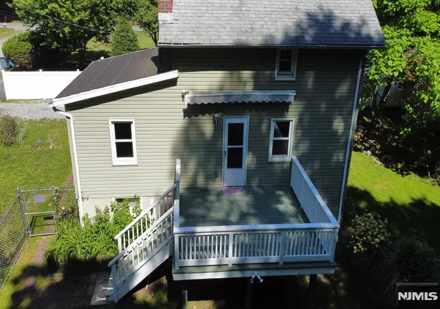 Photo 2 of Sale Pending at 116 Railroad Ave, Mahwah, NJ 07430 | MLS# 26020940 | Listing updated on 2026-09-11