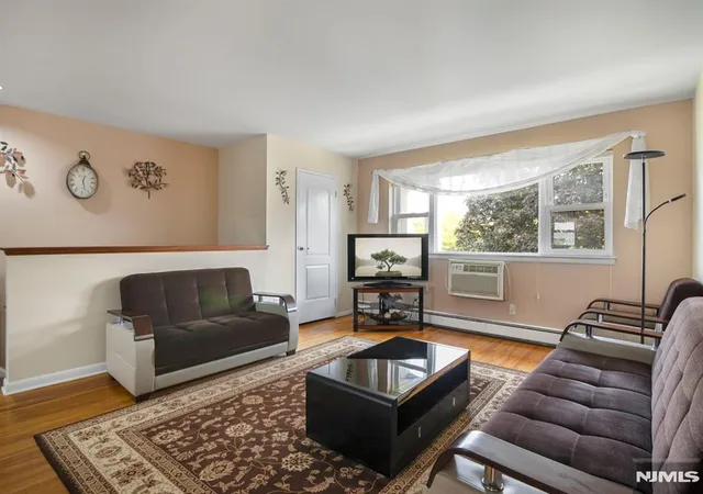 Homes for sale in Fair Lawn, NJ | 2-02 Virginia Dr #202B, Fair Lawn, NJ 07410 | MLS# 26020947