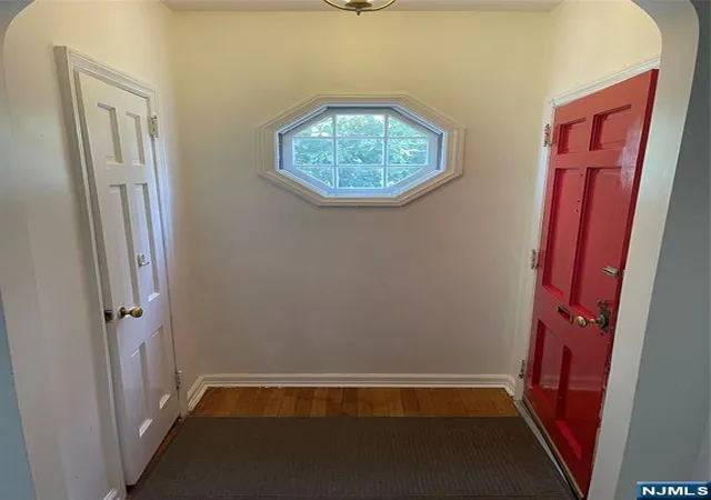 Homes for sale in Fair Lawn, NJ | 10 16 Burbank St, Fair Lawn, NJ 07410 | MLS# 26020959