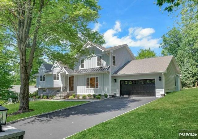 50th image of 51 Brookside Ter, North Caldwell, NJ 07006 | MLS# 26020990