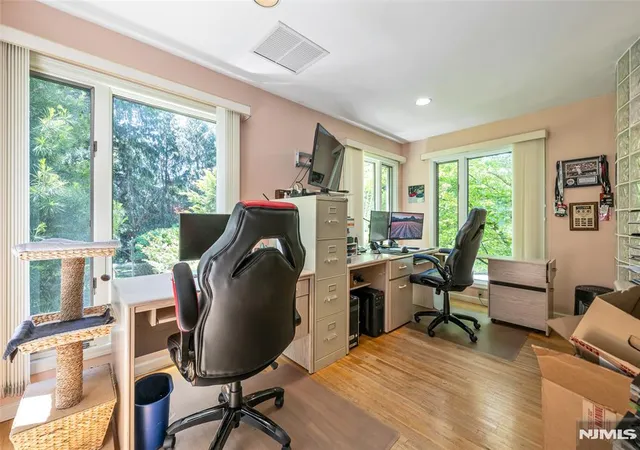 Homes for sale in Upper Saddle River, NJ | 59 Deerfield Ln, Upper Saddle River, NJ 07458 | MLS# 26020992