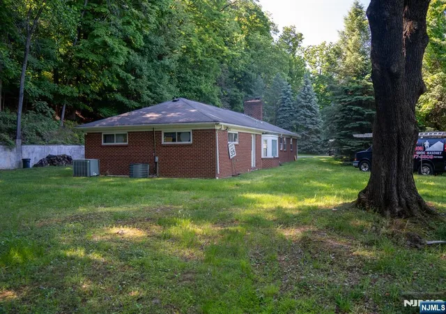 Photo 4 of House for sale at 45 Peters Ln, North Haledon, NJ 07508 | MLS# 26021000 | Listing updated on 2026-08-01