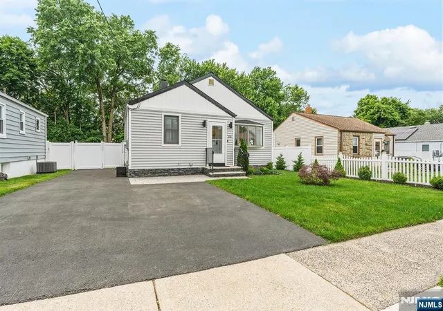 Homes for sale in Saddle Brook, NJ | 316 Boulevard S, Saddle Brook, NJ 07663 | MLS# 26021012