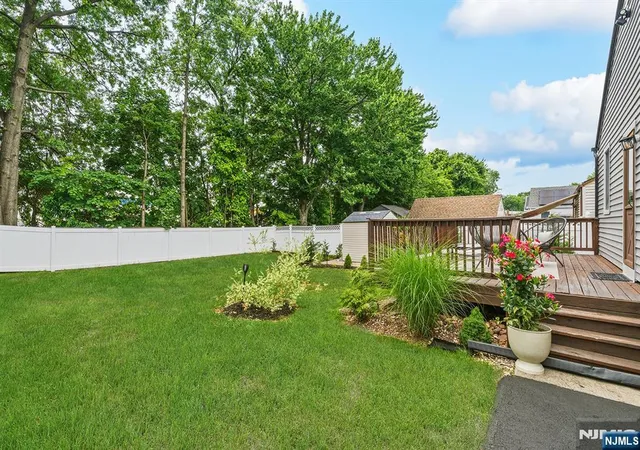 4th image of 316 Boulevard S, Saddle Brook, NJ 07663 | MLS# 26021012