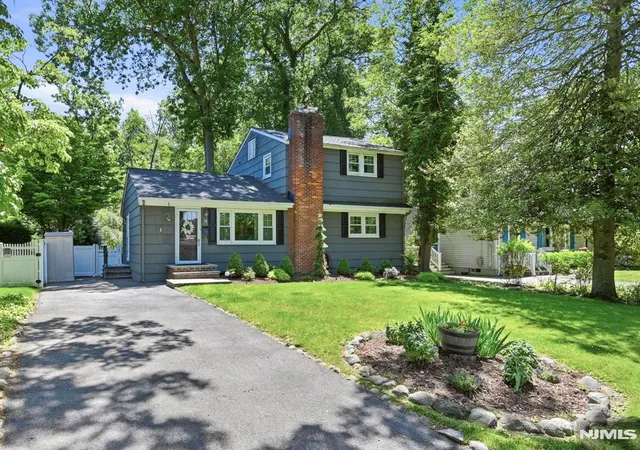 2nd image of 36 Calumet Ave, Oakland, NJ 07436 | MLS# 26021017