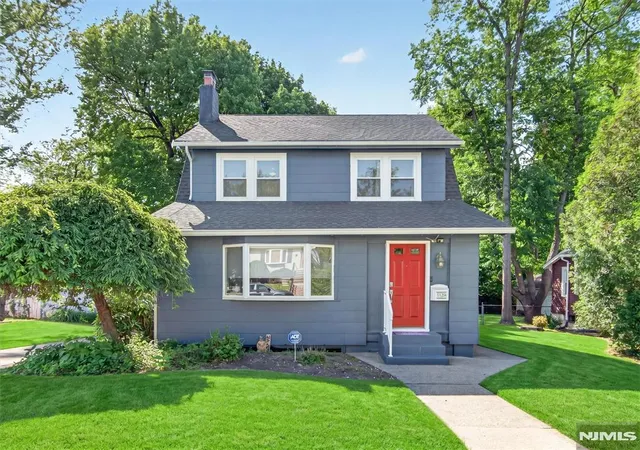Homes for sale in Teaneck, NJ | 1134 Julia St, Teaneck, NJ 07666 | MLS# 26021030