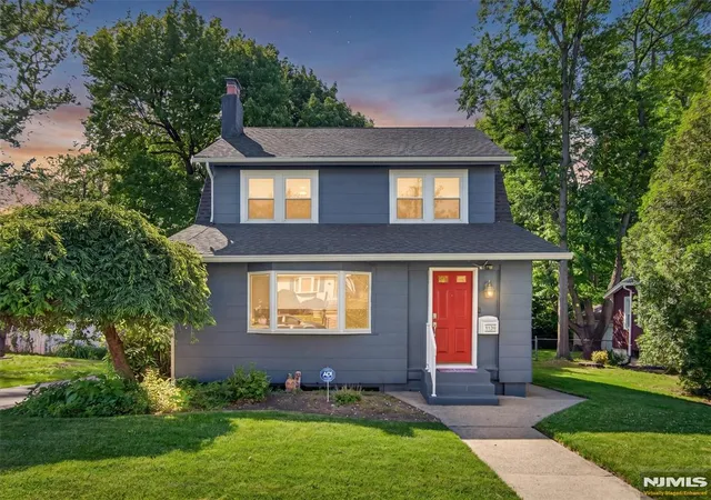 Homes for sale in Teaneck, NJ | 1134 Julia St, Teaneck, NJ 07666 | MLS# 26021030