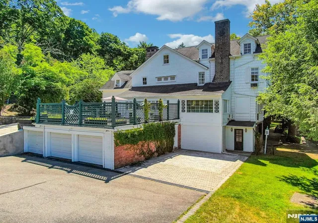 Homes for sale in Saddle River, NJ | 9 Saddle River Rd, Saddle River, NJ 07458 | MLS# 26021031