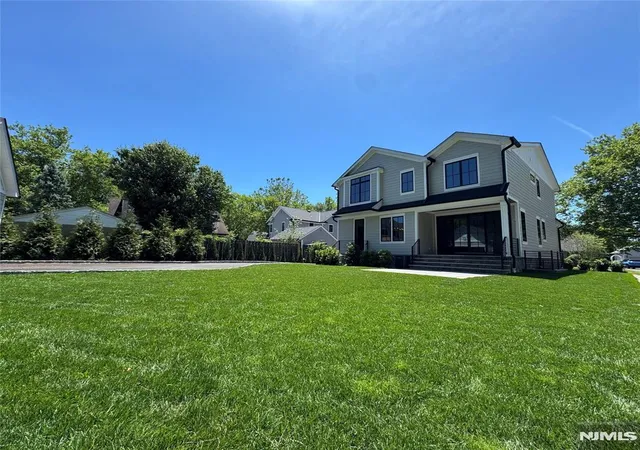 Homes for sale in Ridgewood, NJ | 671 Delaware Ave, Ridgewood, NJ 07450 | MLS# 26021038